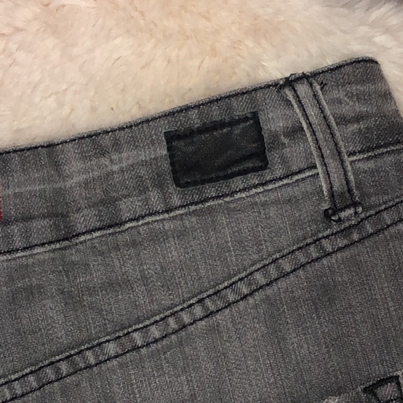 BDG high waist frayed shorts size 29 - Picture 5 of 5